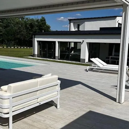 Otfa 47 * Kiskunmajsa